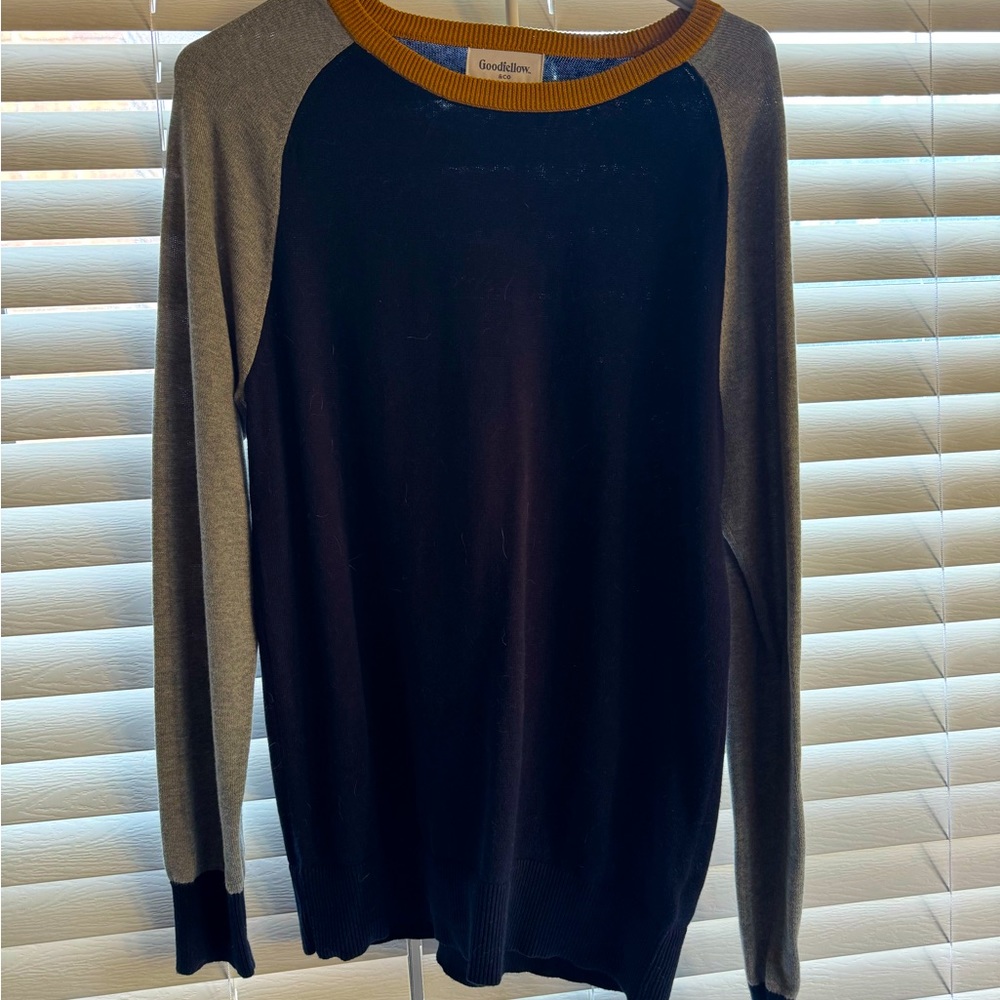 Size small Goodfellow & Co. sweater